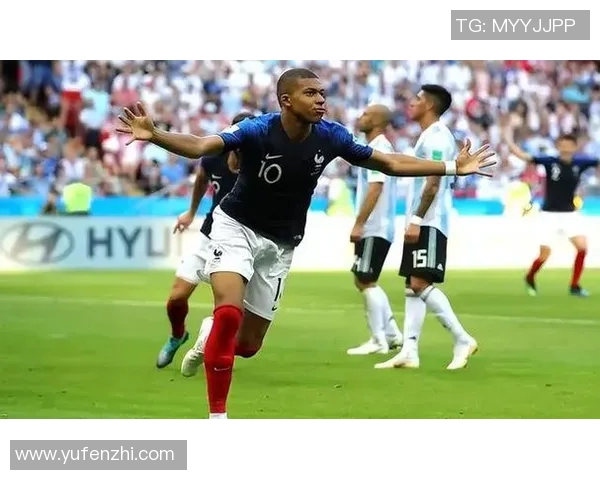 探索法国足球队队服的设计理念与历史演变之旅